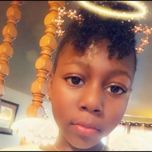 Meet your Posher, Joanna